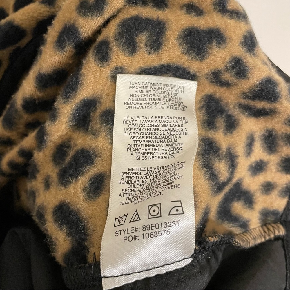 C&C California Size L Leopard Print Leopard Fleec… - image 5